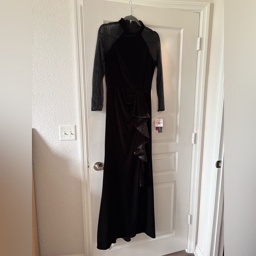 Black Betsy Adam Dress with Ruffle